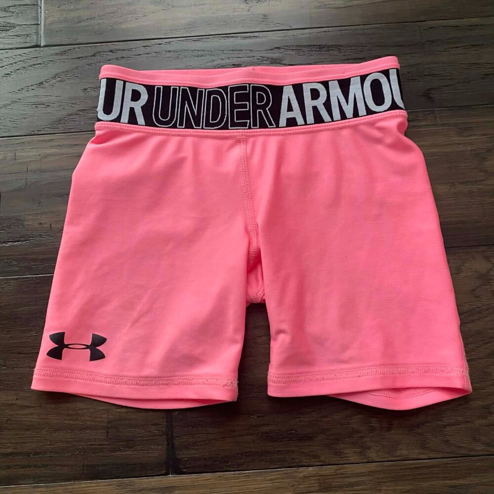 Girls Small Under Armour Shorts